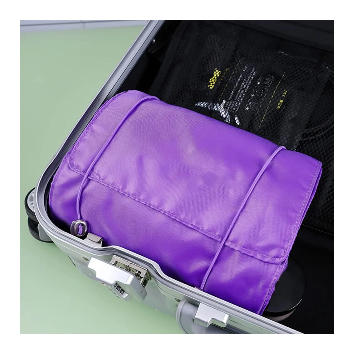 Cosmetiquera desenrrollable viajera